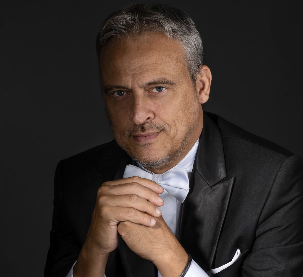 Lorenzo Di Bella in Filarmonica
